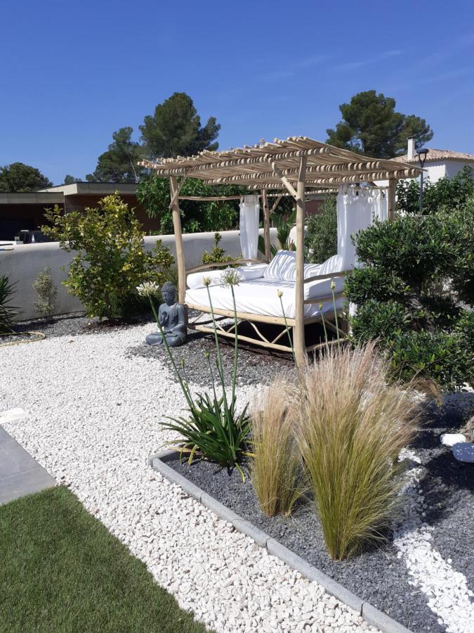 Jardin Zen Bed & Breakfast La Londe-les-Maures Exterior photo