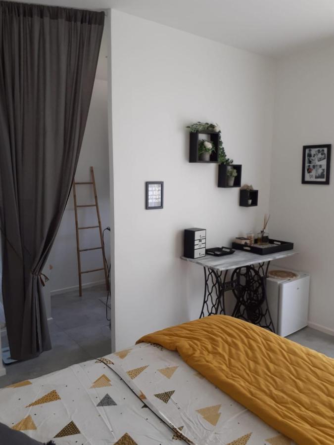 Jardin Zen Bed & Breakfast La Londe-les-Maures Exterior photo